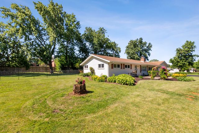 1001 63rd Place, La Grange Highlands, IL 60525