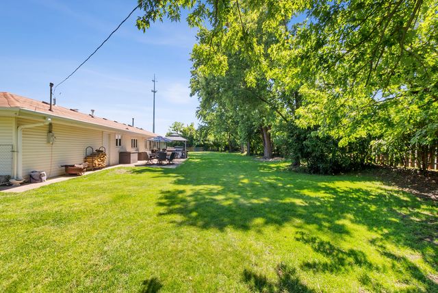 1001 63rd Place, La Grange Highlands, IL 60525