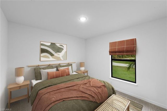 940 Panda DR, Lehigh Acres, FL 33974