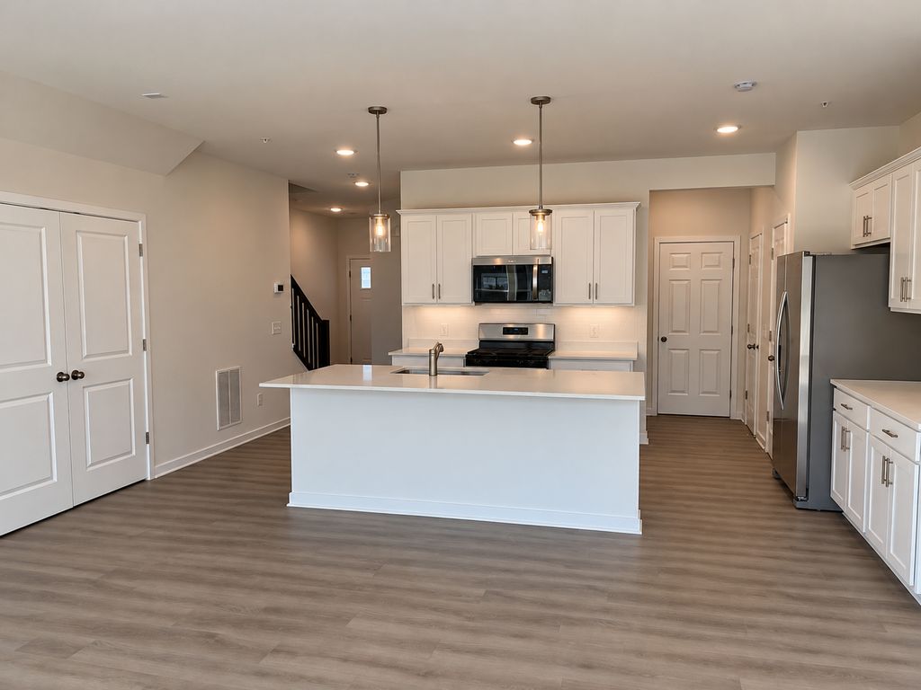 17978 Genoa Drive, Lakeville, MN 55044 — photo 2