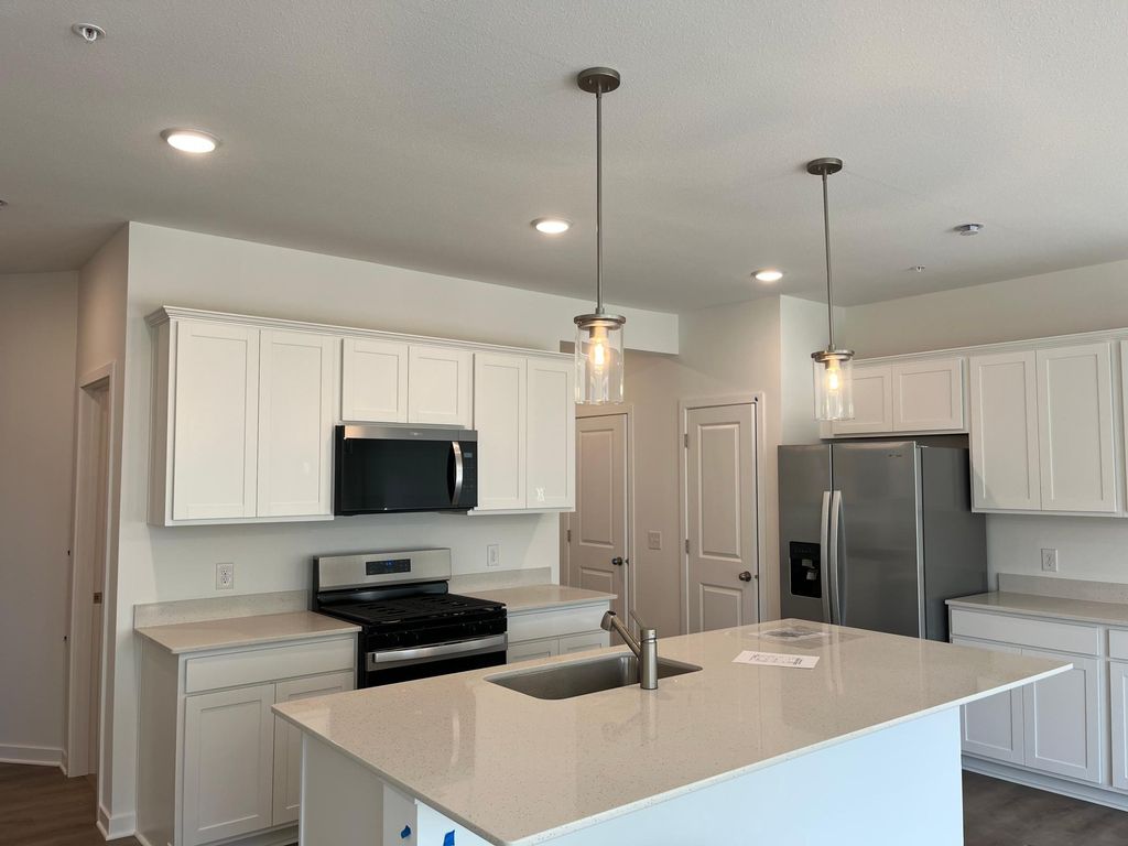 17978 Genoa Drive, Lakeville, MN 55044 — photo 5