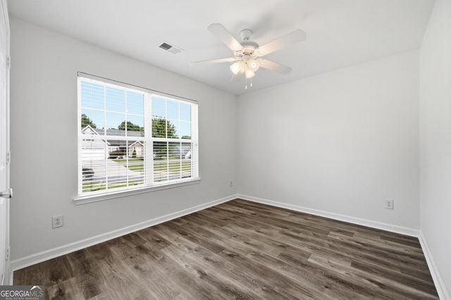 5012 Yellow Stone Drive, Flowery Branch, GA 30542