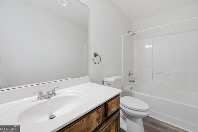 5012 Yellow Stone Drive, Flowery Branch, GA 30542