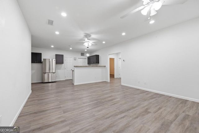 5012 Yellow Stone Drive, Flowery Branch, GA 30542