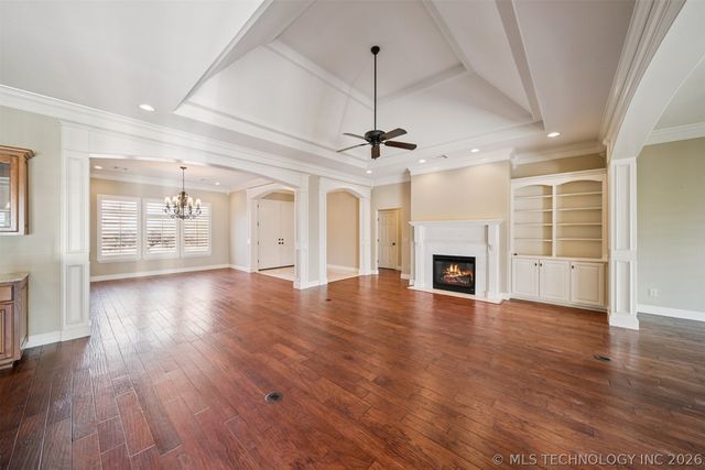 5020 Lake Breeze Road, Grove, OK 74344