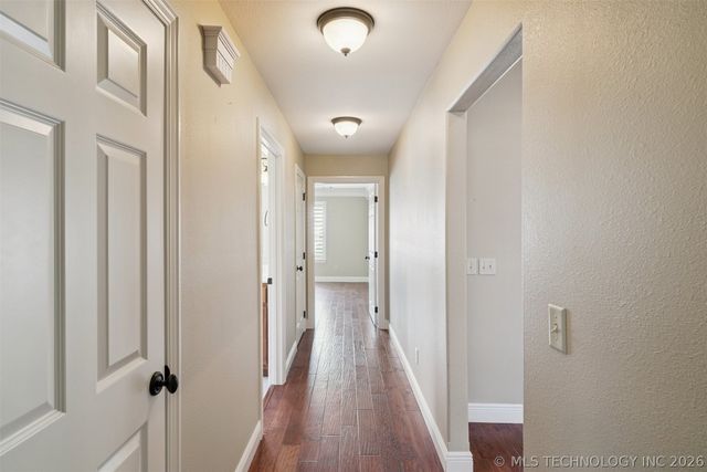 5020 Lake Breeze Road, Grove, OK 74344