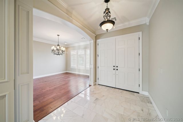 5020 Lake Breeze Road, Grove, OK 74344