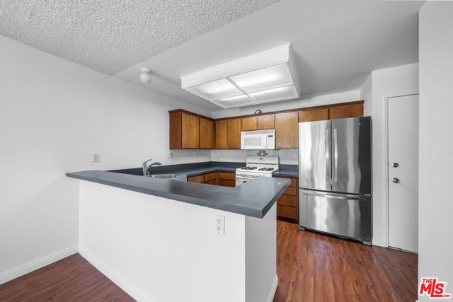 446 Via Colinas, Thousand Oaks, CA 91362