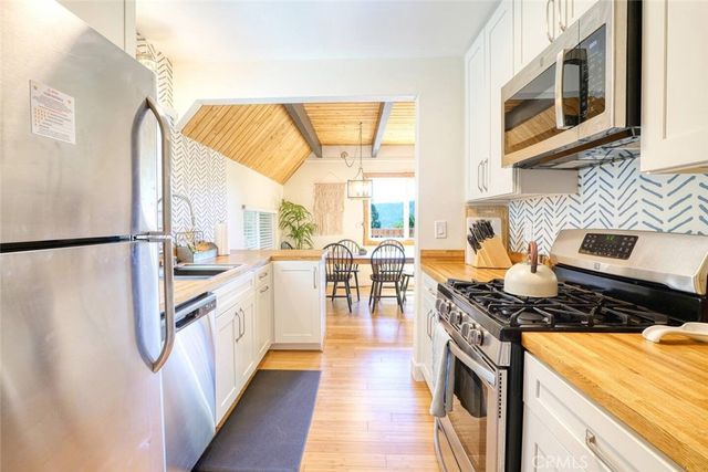 334 Weisshorn Drive, Crestline, CA 92325