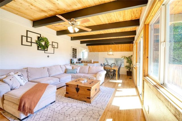 334 Weisshorn Drive, Crestline, CA 92325