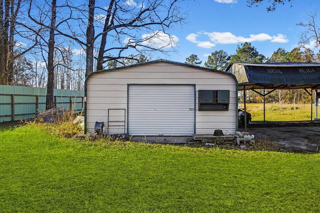 13363 Highway 105 Highway, Cleveland, TX 77327