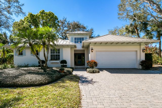 104 Weomi Lane, Jupiter, FL 33458