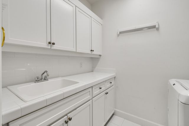 104 Weomi Lane, Jupiter, FL 33458