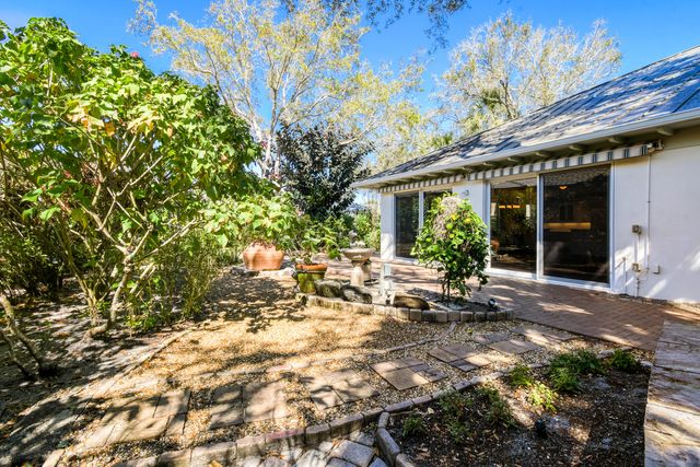 104 Weomi Lane, Jupiter, FL 33458