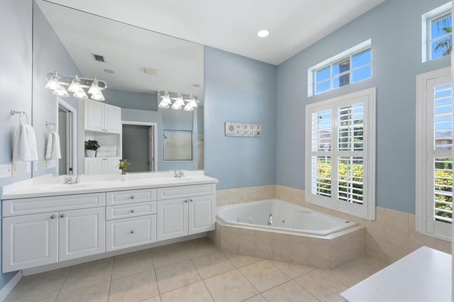 4747 PINNACLE DRIVE, Bradenton, FL 34208