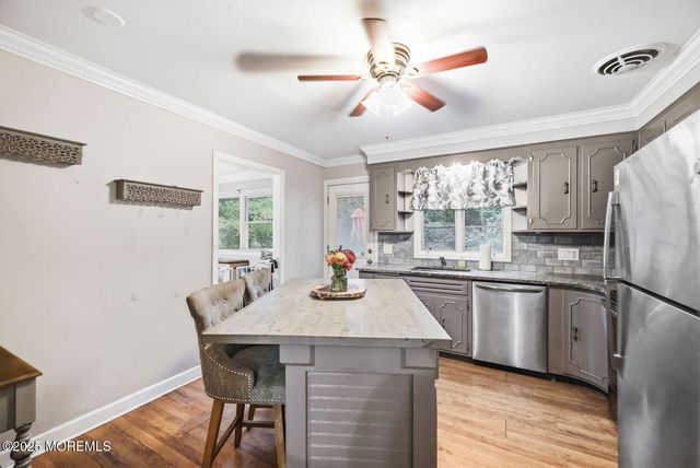 36 Murray Street, Freehold, NJ 07728