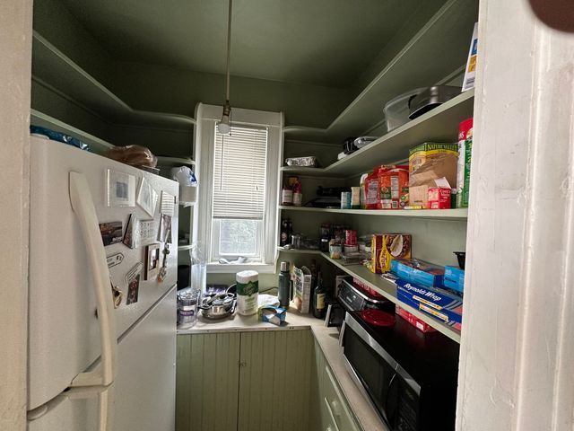 289 Thacher St 1, Milton, MA 02186