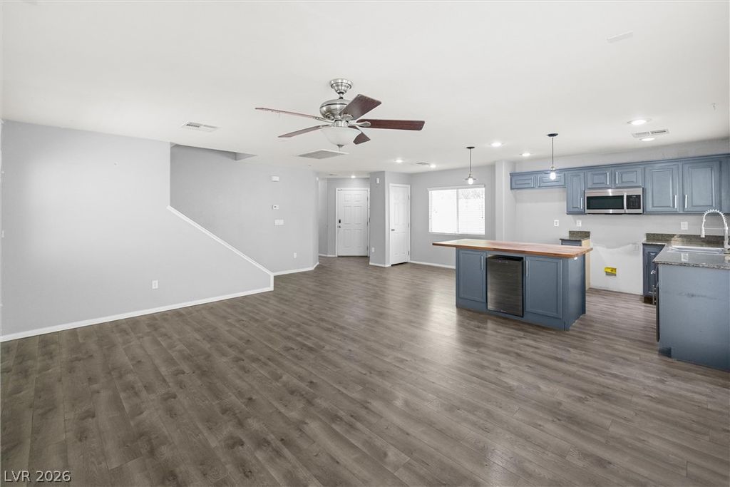 10883 Hawthorne Berry Street, Las Vegas, NV 89141 — photo 5