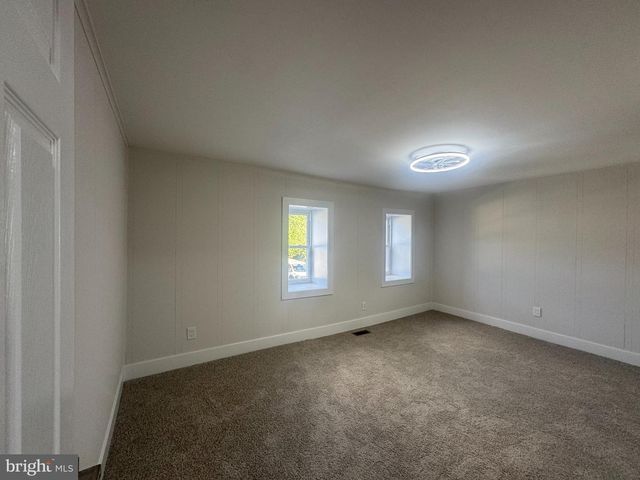 433 LA CASCATA TNHS, Clementon, NJ 08021