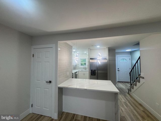 433 LA CASCATA TNHS, Clementon, NJ 08021