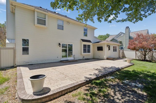 10 MICHAELSON DR, Mount Laurel, NJ 08054