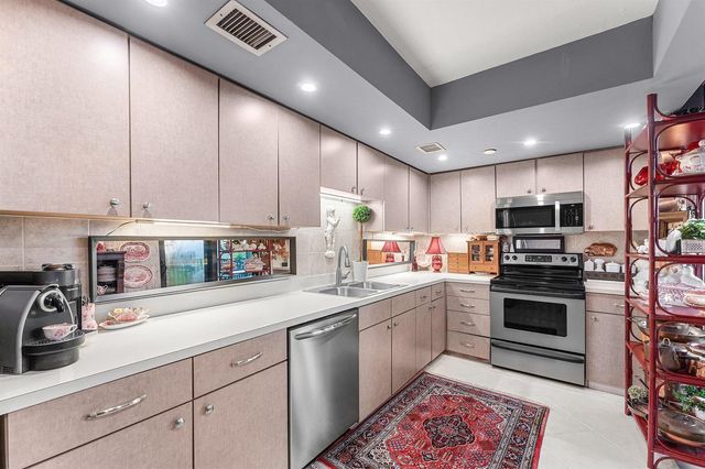 5951 Wellesley Park Drive 507, Boca Raton, FL 33433