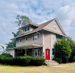 42 Boulevard A, Suffern, NY 10901
