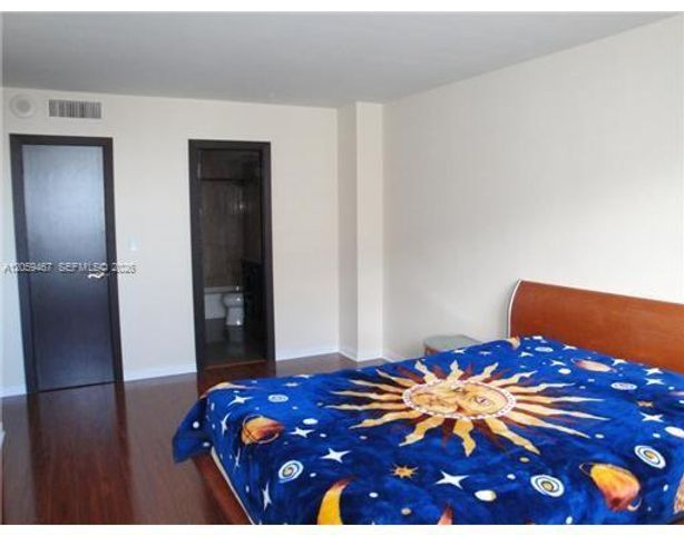 251 174th St 1612, Sunny Isles Beach, FL 33160