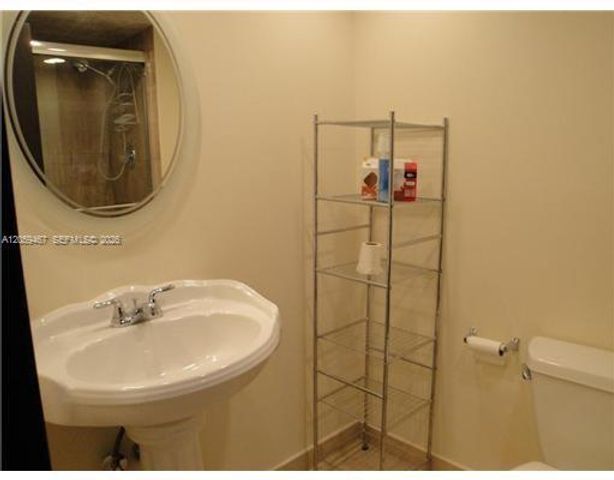 251 174th St 1612, Sunny Isles Beach, FL 33160
