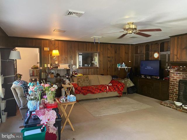 179 SHEWELL AVE, Doylestown, PA 18901