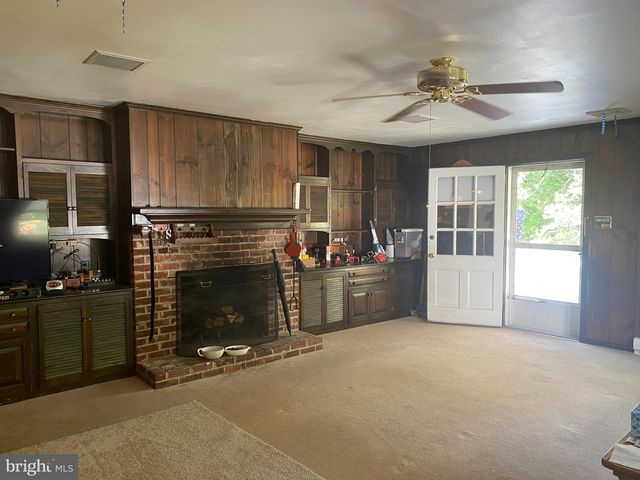 179 SHEWELL AVE, Doylestown, PA 18901