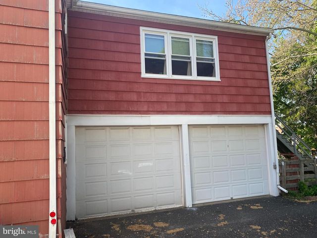 179 SHEWELL AVE, Doylestown, PA 18901