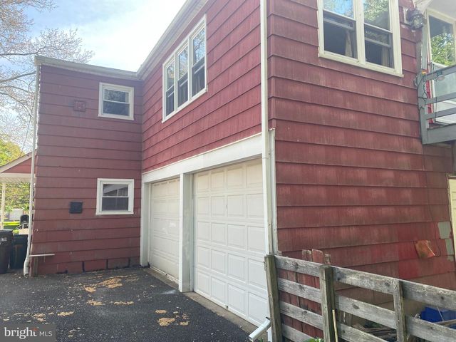 179 SHEWELL AVE, Doylestown, PA 18901