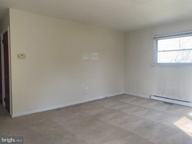 179 SHEWELL AVE, Doylestown, PA 18901
