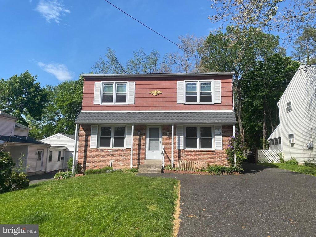 179 SHEWELL AVE, Doylestown, PA 18901