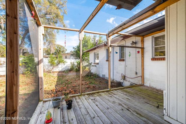 3905 FERRARRA Street, Jacksonville, FL 32217