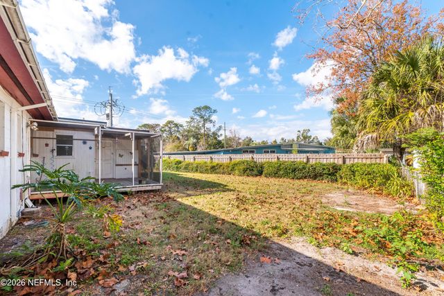 3905 FERRARRA Street, Jacksonville, FL 32217