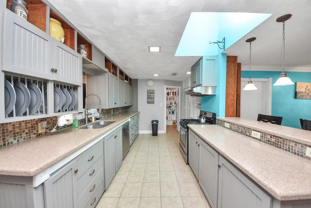 12118 Palmbeach Street, Houston, TX 77034