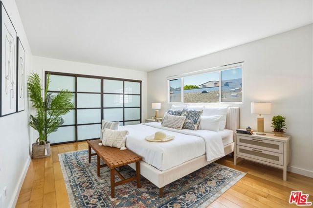917 2nd Street 205, Santa Monica, CA 90403