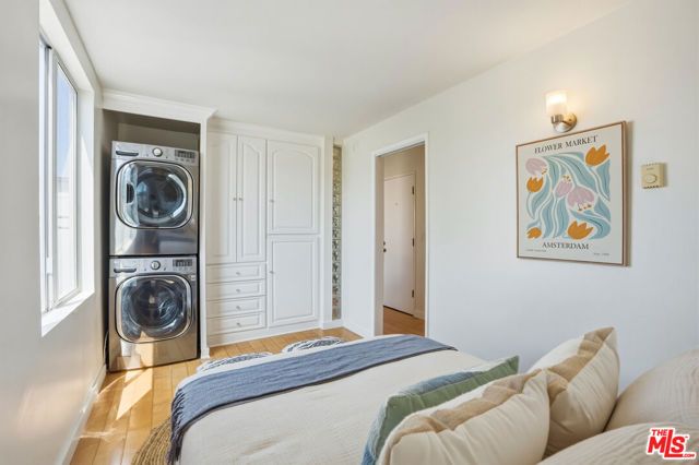 917 2nd Street 205, Santa Monica, CA 90403