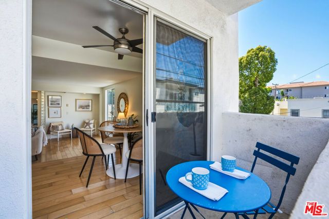 917 2nd Street 205, Santa Monica, CA 90403