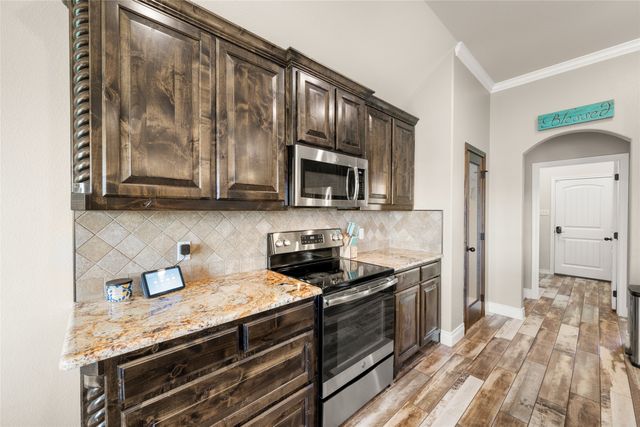 2255 J E Woody Road, Springtown, TX 76082