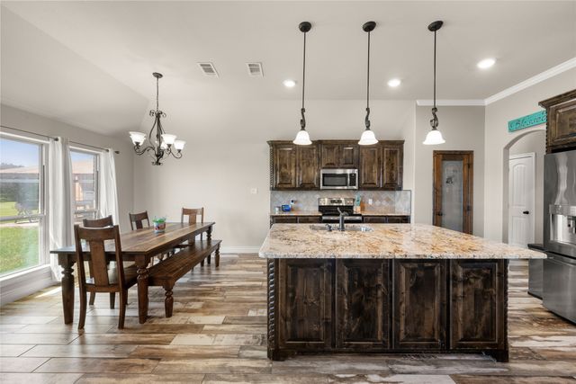 2255 J E Woody Road, Springtown, TX 76082