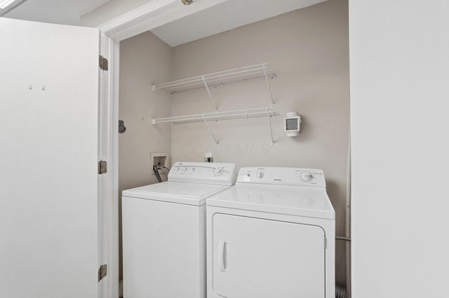 6770 Chateau Chase Drive, Columbus, OH 43235