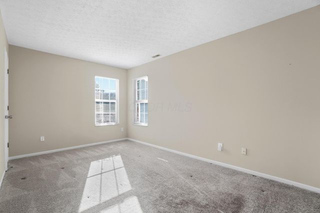 6770 Chateau Chase Drive, Columbus, OH 43235