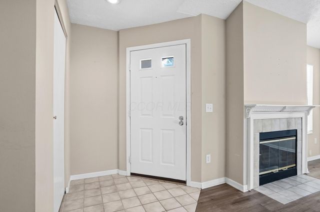 6770 Chateau Chase Drive, Columbus, OH 43235