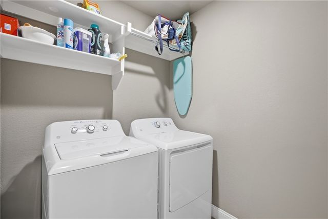 3807 Capstone Avenue, Bentonville, AR 72712