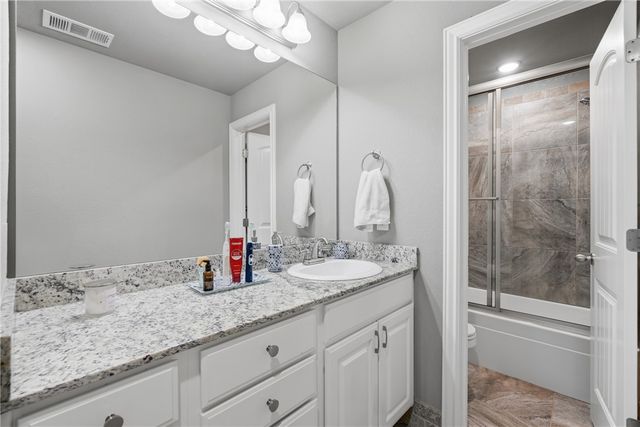3807 Capstone Avenue, Bentonville, AR 72712