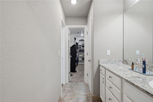 3807 Capstone Avenue, Bentonville, AR 72712