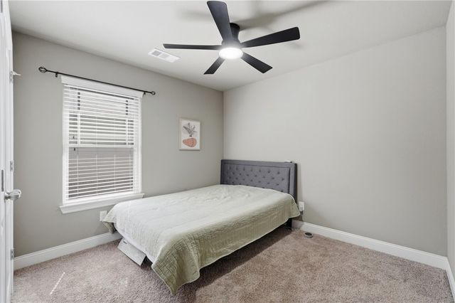 3807 Capstone Avenue, Bentonville, AR 72712